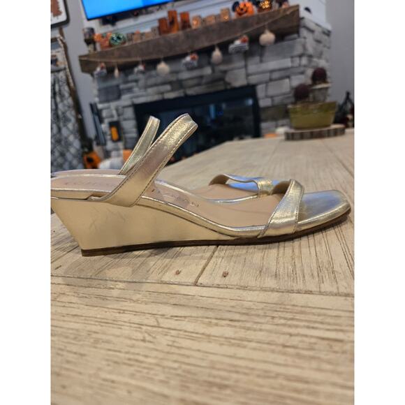 Stuart Weitzman Aleena Gold Wedge Sandals Women's Size 8B Slingback 438 MSRP - Picture 4 of 8